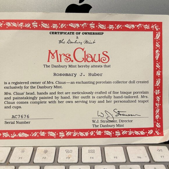 Danbury Mint, Mrs. Claus with Tea Set, 18"H - Picture 8 of 10